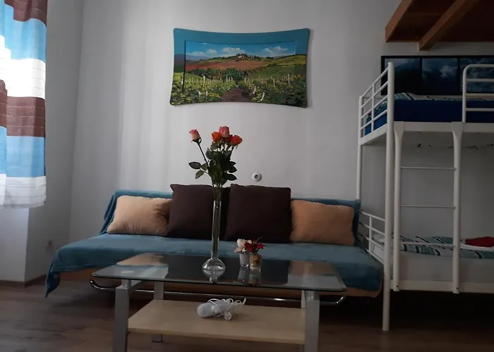 Monteapartments Belvedere 10 Minutes To Downtown * Vienna