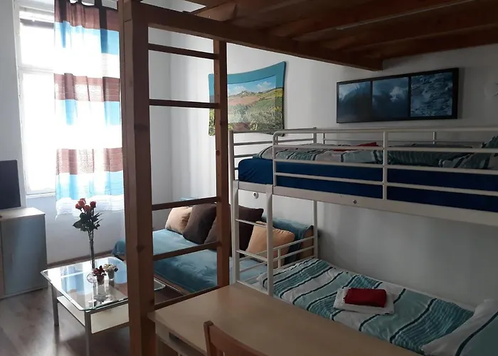 Monteapartments Belvedere 10 Minutes To Downtown Apartment *