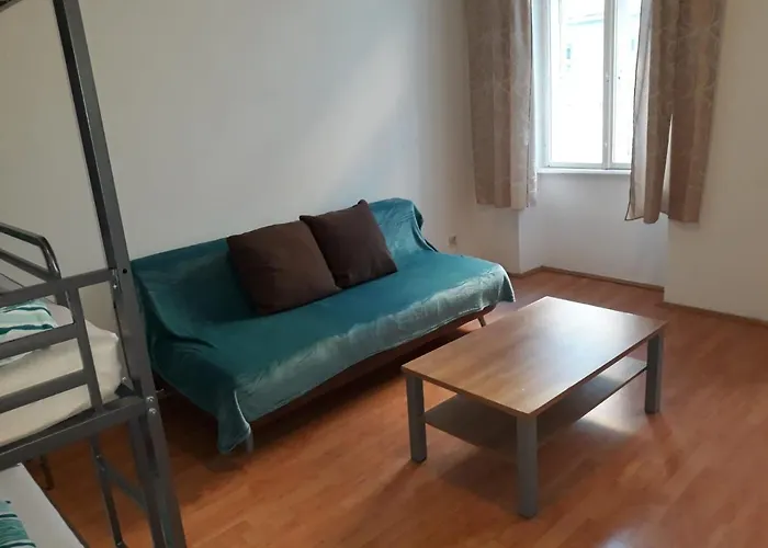 Monteapartments Belvedere 10 Minutes To Downtown Apartment Vienna