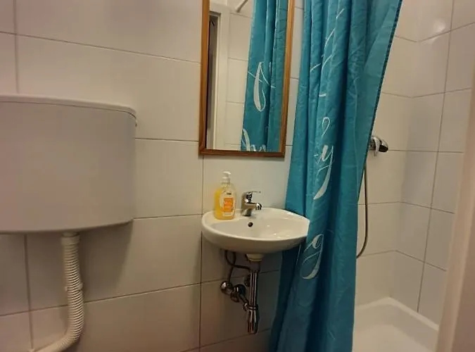 Monteapartments Belvedere 10 Minutes To Downtown Vienna