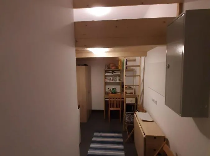Monteapartments Belvedere 10 Minutes To Downtown Apartment Vienna